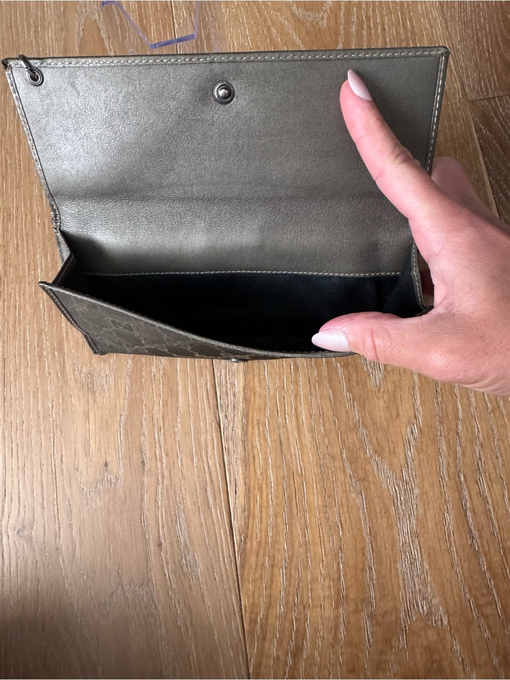 Gucci Metallic Brown GG Continental Wallet with Silver Charm - Picture 5 of 8